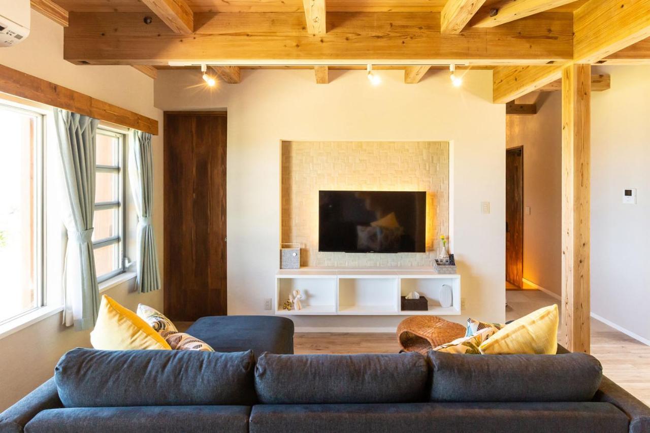 Umitosora Ishigakijima Villa Ishigaki  ภายนอก รูปภาพ